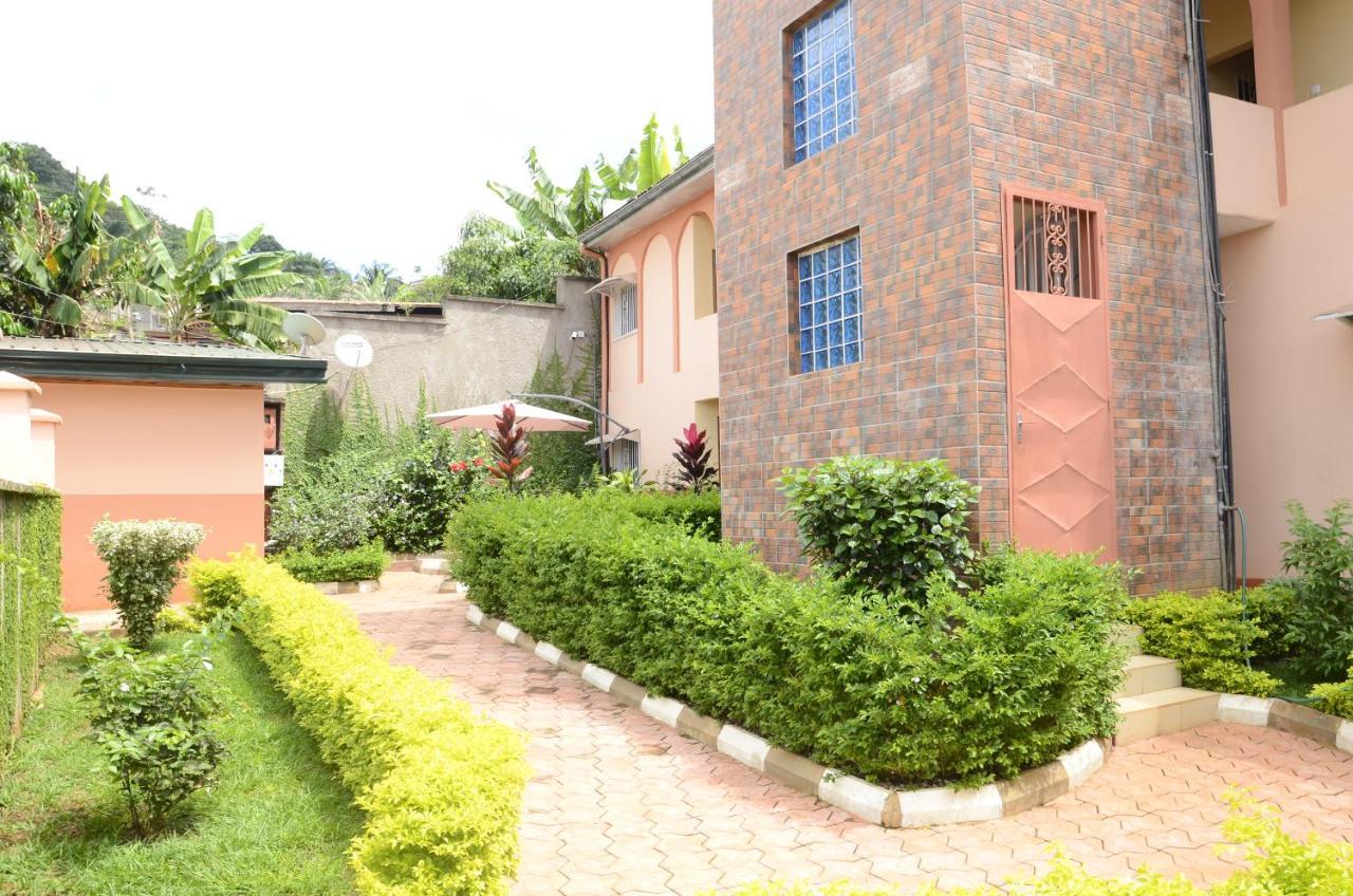 Appartement Vegas House à Yaoundé Extérieur photo